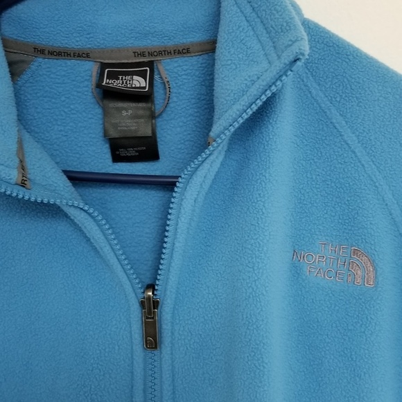 North Face Fleece Jacket - Picture 3 of 3
